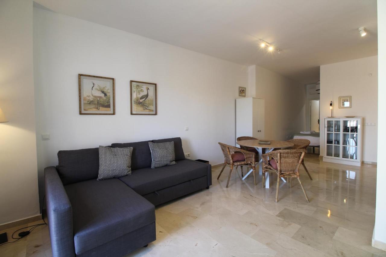 Del Parque Flats Parras Suite Málaga Exteriör bild