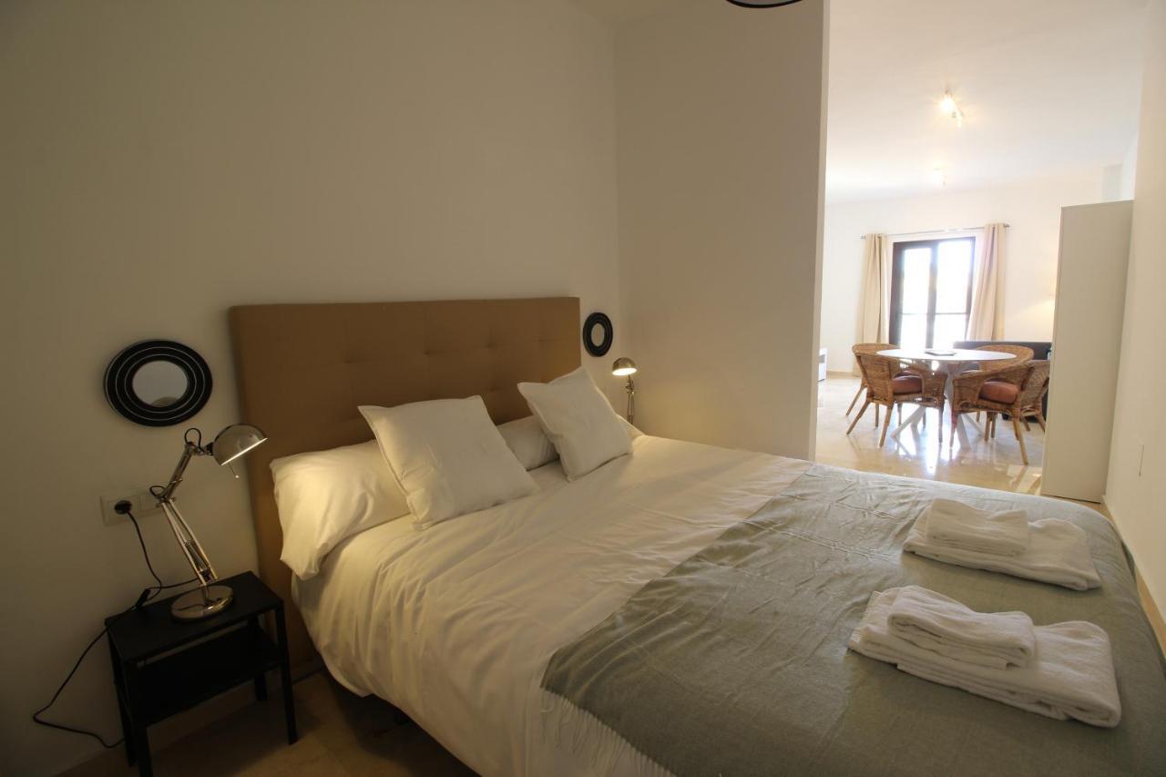 Del Parque Flats Parras Suite Málaga Exteriör bild